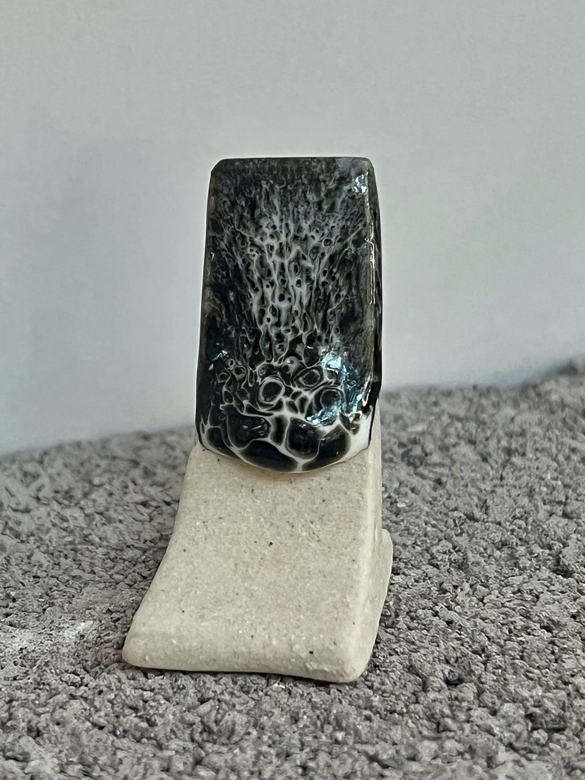 GRRR "Snow Leopard" — ceramic glaze powder